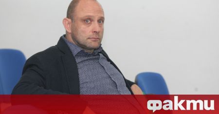 Константин Папазов повече няма да е треньор на Левски Лукойл