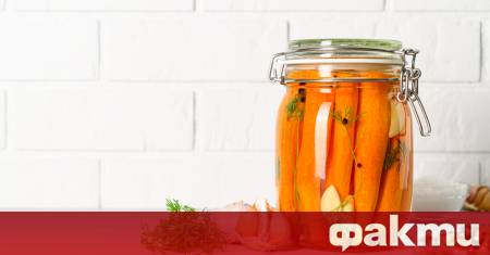 Необходими продукти Моркови – 3 кг Люта чушка – 50