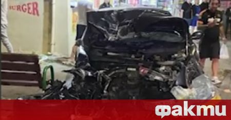 Шофьор без книжка удари няколко коли в София помете кофа