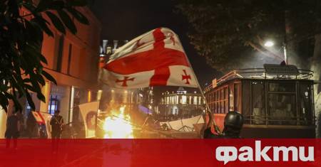 Грузинската прокуратура повдигна днес обвинения на Гиорги Гахария – опозиционен