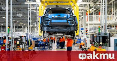 Уверенията на президента Тръмп че търговските му мита ще накарат