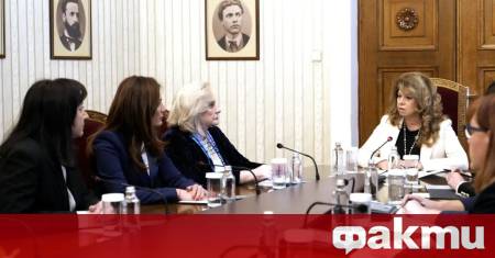 Всички признават несъстоятелността на последните промени в Конституцията които лишават