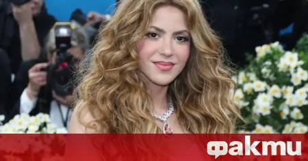 Шакира и мексиканският актьор Мануел Гарсия Рулфо предизвикаха нова вълна