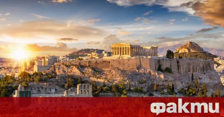 Гръцките власти отмениха допълнителното изискване за тест за COVID-19 за
