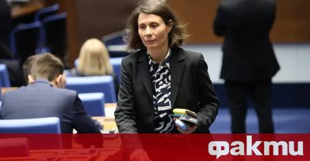 Депутатите промениха програмата си за днес и включиха две нови