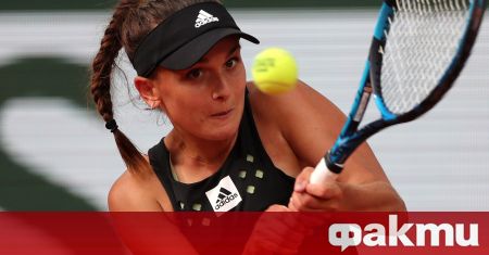 Шампионката от Уимбълдън - Елена Рибакина напусна Откритото първенство на