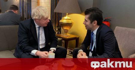 Министър-председателят Кирил Петков разговаря с премиера на Обединеното кралство Борис