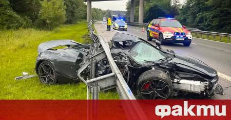 При изключително тежък инцидент McLaren беше напълно унищожен при катастрофа