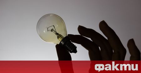 Близо 50 селища в Смолянска област са без ток заради