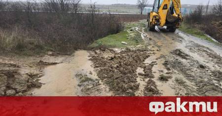 Проливните дъждове у нас в неделя причиниха щети в няколко