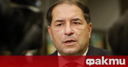 ФАКТИ публикува мнения с широк спектър от гледни точки за
