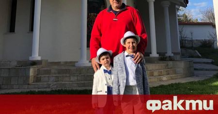 Бившият премиер на страната Бойко Борисов заведе внуците си в