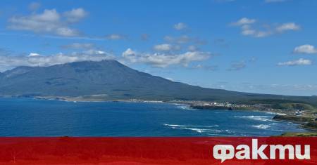 Спасители издирват група от десет туристи на курилския остров Итуруп