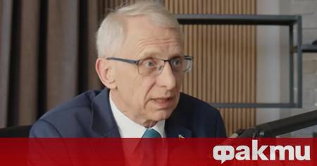 Администрацията спокойно може да се намали с до 30 хиляди