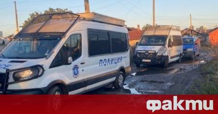 Столичният квартал Христо Ботев осъмна под полицейска блокада – от