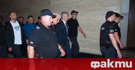 Мога да уверя с абсолютна убеденост че водещото по обществените