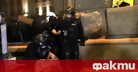 Общо 40 са задържаните лица на вчерашния протест в София