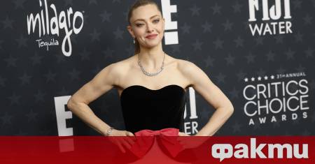 Звездата от Прислужница Аманда Сейфрид позира за корицата на списание