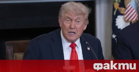 Американският президент Доналд Тръмп съобщи че трима висши служители на