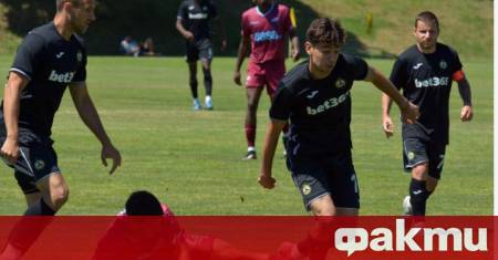 Славия загуби срещу Септември София с 0 2 в последната си