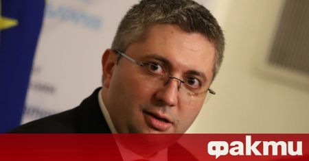 Говорителят на служебното правителство Антон Кутев бе осъден на първа
