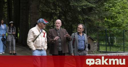 Дизайнерът се запозна с красотите на двореца Царска Бистрица Световно