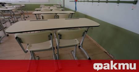 100 писмени работи по български език и литература са анулирани