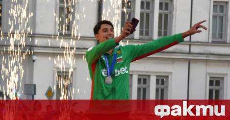 Българският волейболист Симеон Николов се превърна в истинска сензация в