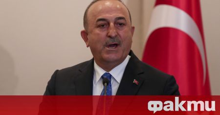 Словенският президент Борут Пахор обсъди с турския външен министър Мевлют