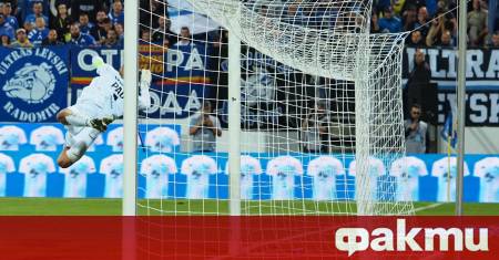 Билетите за двубоя от 15 ия кръг на Първа лига между