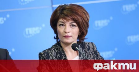 Председателят на парламентарната група на ГЕРБ Десислава Атанасова заяви, че