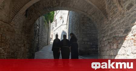 В Австрия три 80 годишни монахини избягаха от дом за възрастни