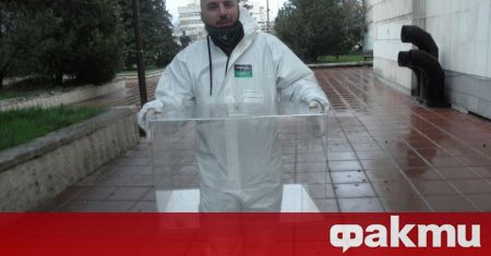 Близо 900 са подадените заявления в София за гласуване с