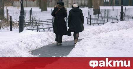 Нова снежна буря заплашва източното крайбрежие на САЩ като на