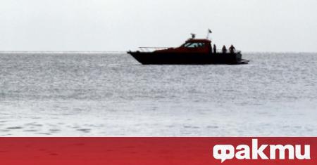 Турист изчезнал в морето край Обзор все още не е