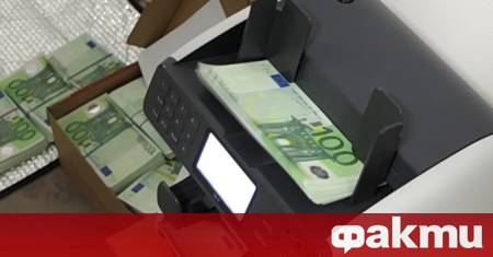 Продължават засилените проверки на НАП и КЗП във връзка със