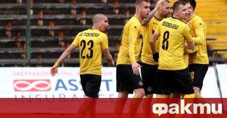 Ботев Пловдив надви Ботев Враца с 3:2 в плейофен мач