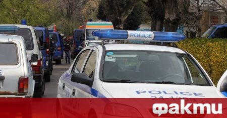 Служители на полицията в Дупница са задържали двама души съпричастни