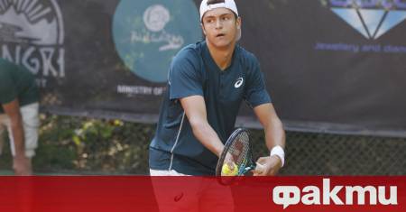 Александър Василев загуби третата си последна среща от груповата фаза