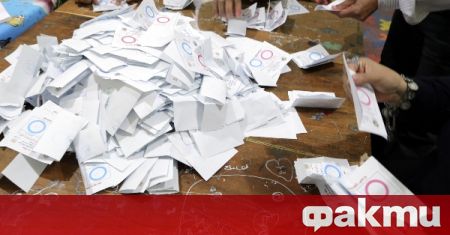 Управляващата партия спечели изборите в Египет съобщи ТАСС Проведен беше