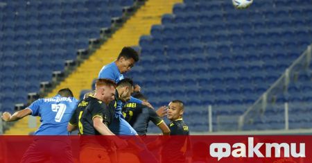 Левски победи с 1:0 Ботев Пловдив в един от най-коментираните