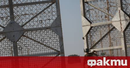 Израелската армия съобщи че в сряда е позволила влизането на