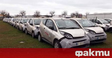 Публикация във Facebook показва стотици електрически автомобили изоставени на поляна