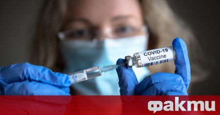 Лекарите в Словакия започват от днес да ваксинират с третата