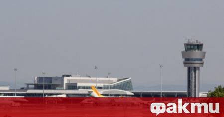 Невиждани спадове отчитат летищата в София, Бургас и Варна през