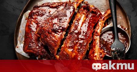 Необходими продукти 1 кг свински ребра 1 чаена лъжичка сол