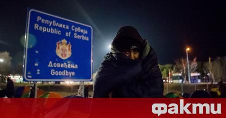 Сърбия започна да поставя телена ограда на границата си със