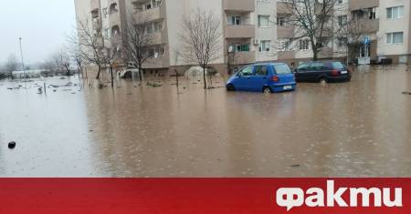 В Община Крумовград река скъса мост който свързва две махали