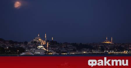 Танкер без товар е претърпял експлозия в Черно море северно