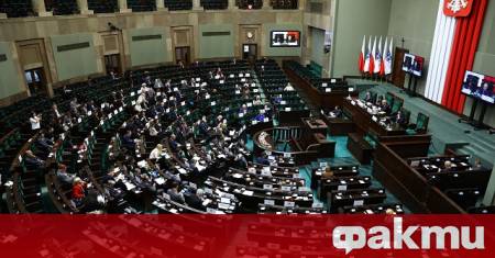 Посланикът на САЩ в Полша Том Роуз обяви че прекратява